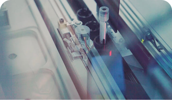 Clinical Report: A randomized clinical trial of cyanoacrylate tissue adhesives in donor site of connective tissue grafts